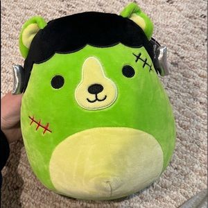 LEN 8” HALLOWEEN COLLECTION SQUISHMALLOW💚💚